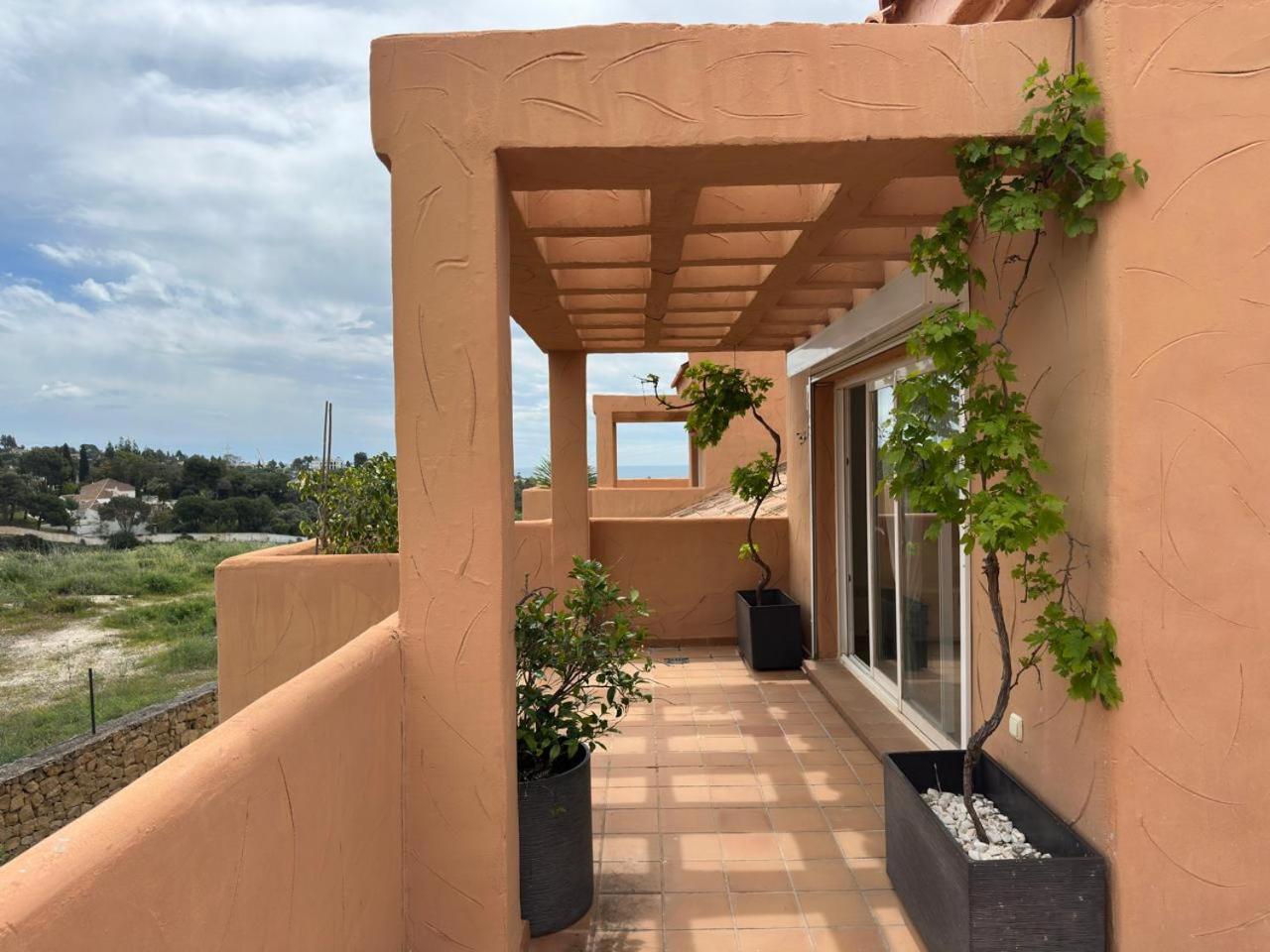 Apartment Elegant Penthouse - Panoramic Sea Views *