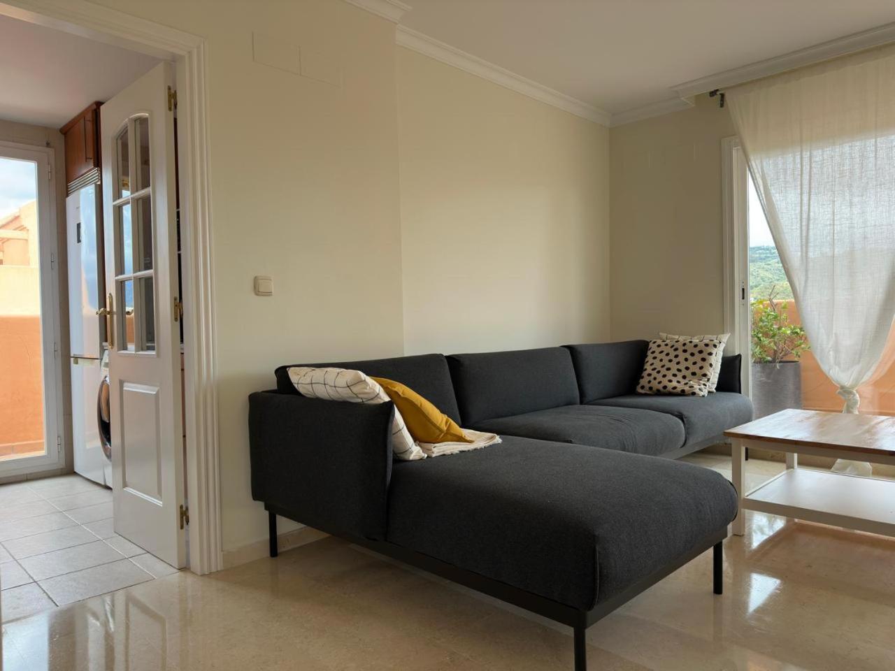 Apartment Elegant Penthouse - Panoramic Sea Views Marbella