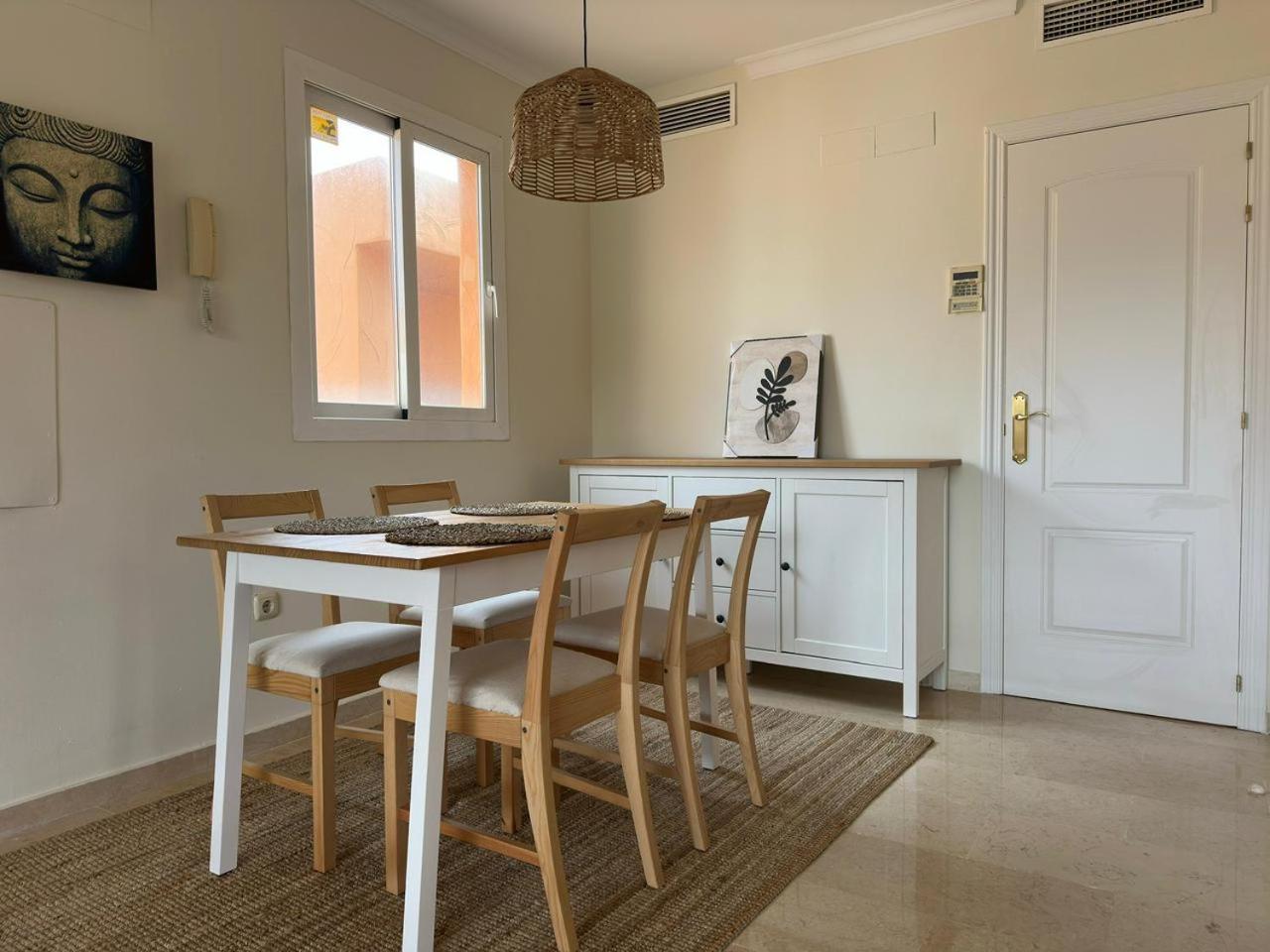 Elegant Penthouse - Panoramic Sea Views Marbella