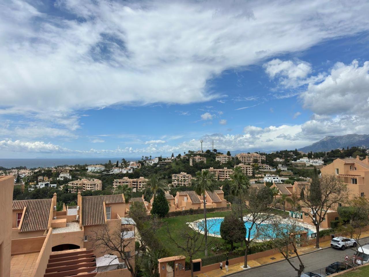 Elegant Penthouse - Panoramic Sea Views